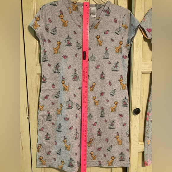S/2 Gray Cat Print Nightgowns, SMALL, NEW - Picture 6 of 15
